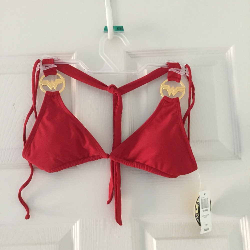 DC Comics Wonder Woman bikini top